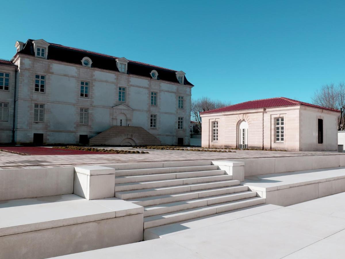 Residence De L'Arsenal Royal - Meubles De Tourisme Rochefort  Eksteriør billede